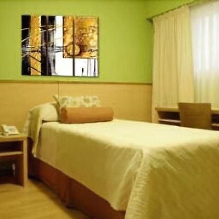 Hotel Presidente Peron Буэнос-Айрес Экстерьер фото